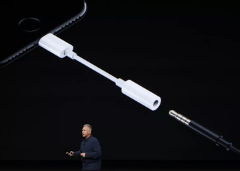 2018 iphone headphone dongle