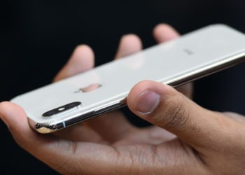 Foxconn to Start Assembling Apple iPhones in India Next Year