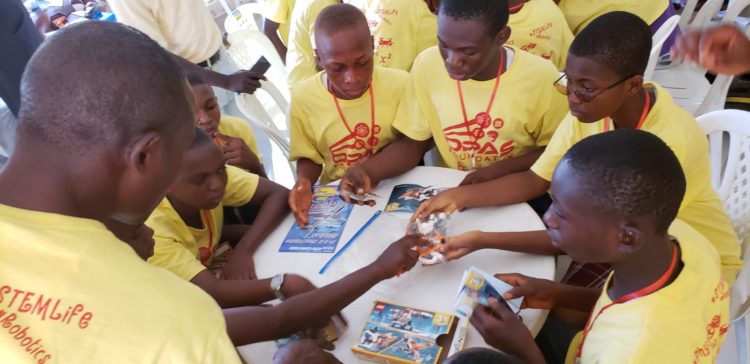 Ebonyi Transparency Accountability Network (ETAN) Trains 100 Nigerian Students in STEM