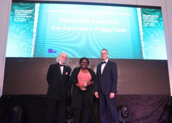 PiggyVest’s COO Odunayo Eweniyi Named Entrepreneur of the Year