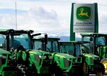 Deere & Co. Partners Hello Tractors to Disrupt the Tractor-hailing Market in Africa
