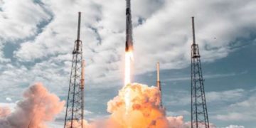 NASA SpaceX falcon 9 rocket launch tech news
