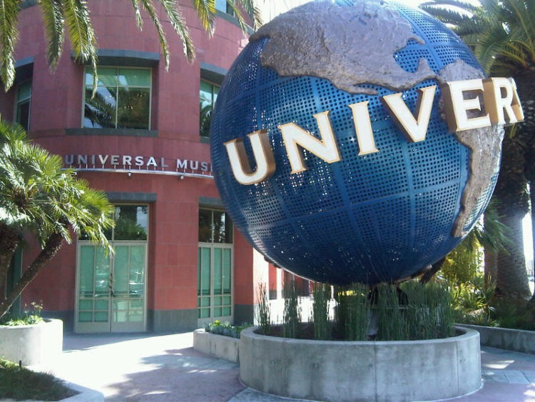 Boomplay and universal music group